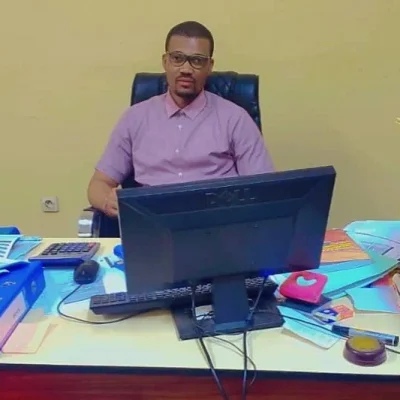 Photo MIKE Photo MIKE